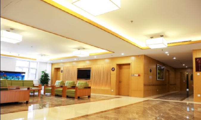 广源长青养老中心大厅环境图