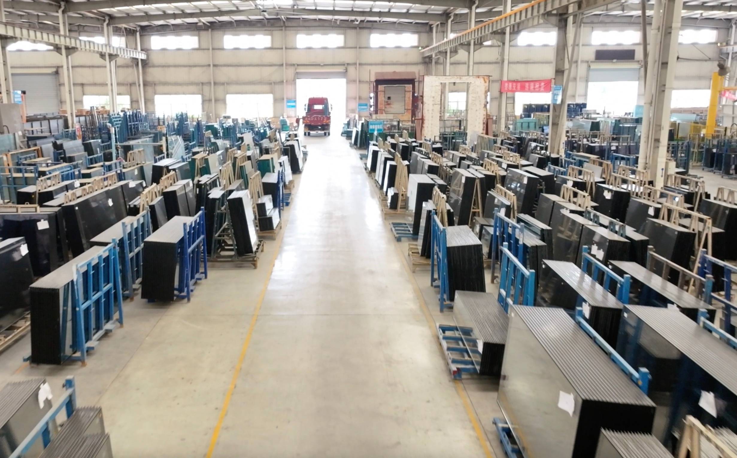 兴三维玻璃车间图